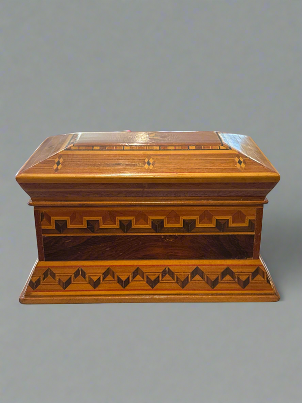 George Tracy Marquetry Box • 1933 • 10,000 Pieces
