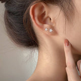 Daisy Studs