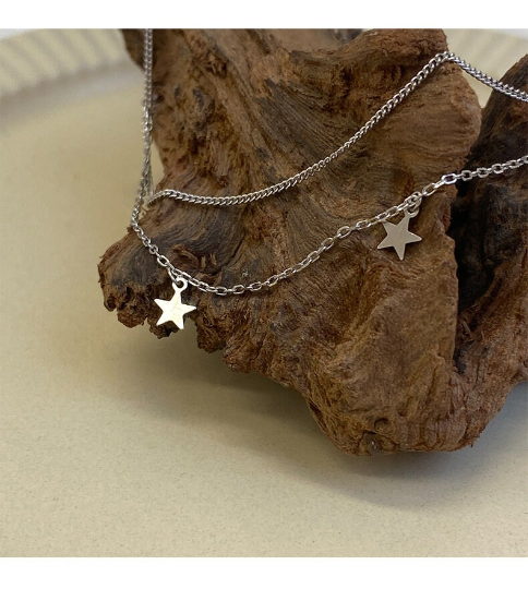 Hoshi Necklace