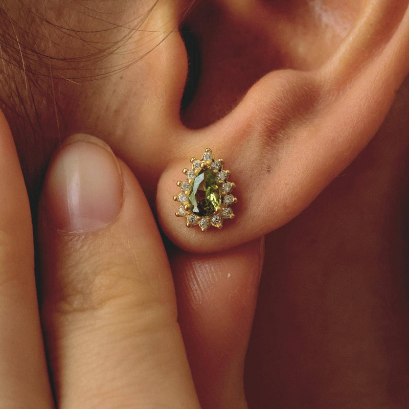 Vintage-Style Peridot & CZ Halo Stud Earrings: Olive-green