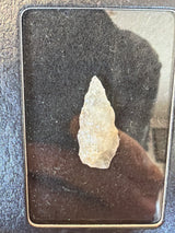 Assorted Arrowheads and Points - Cigar Box Collection / C 1 - 12