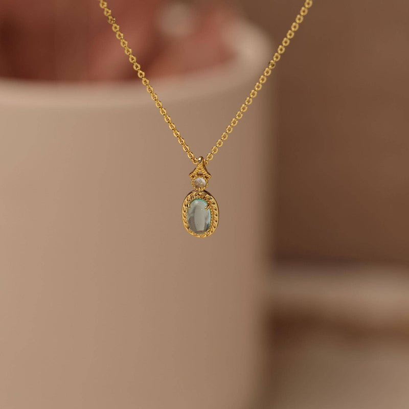 Vintage Oval Topaz Gemstone Pendant Necklace