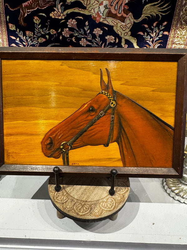 Noble - Raised Oil on Wood - Bruno Ertz