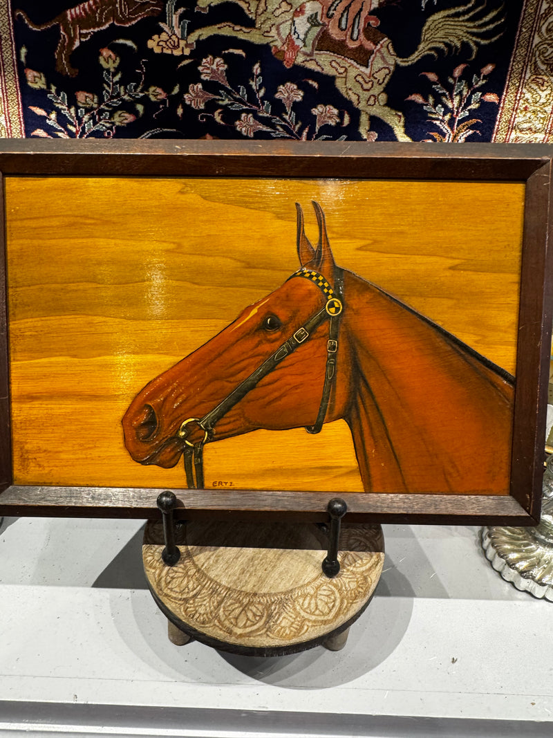Noble - Raised Oil on Wood - Bruno Ertz