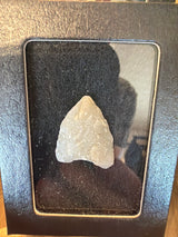 Assorted Arrowheads and Points - Cigar Box Collection / C 1 - 12