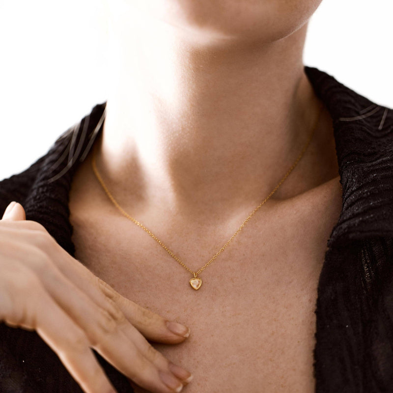 Luminous Heart Moonstone Necklace: Silver