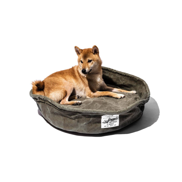 VINTAGE TENT FABRIC PET BED: Large