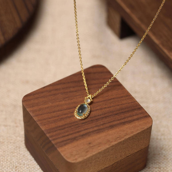 Vintage Oval Topaz Gemstone Pendant Necklace