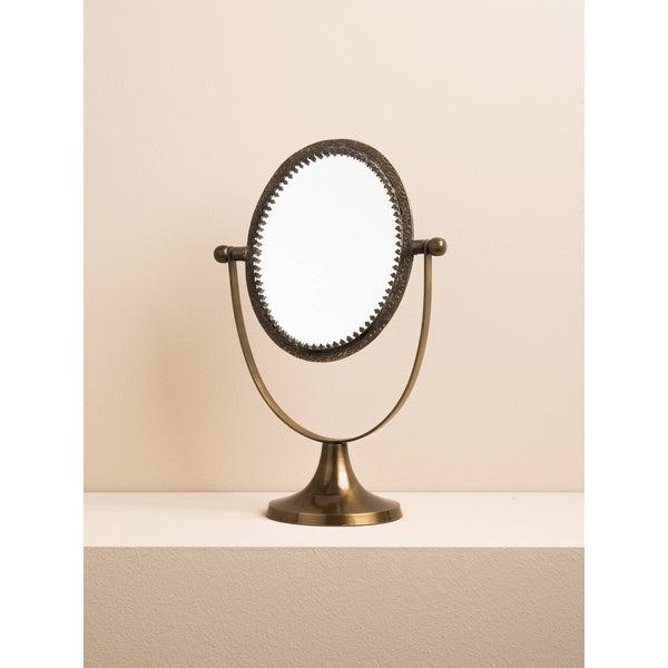 Aliénor Mirror