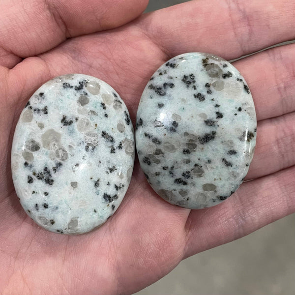 Kiwi Jasper Worry Stone