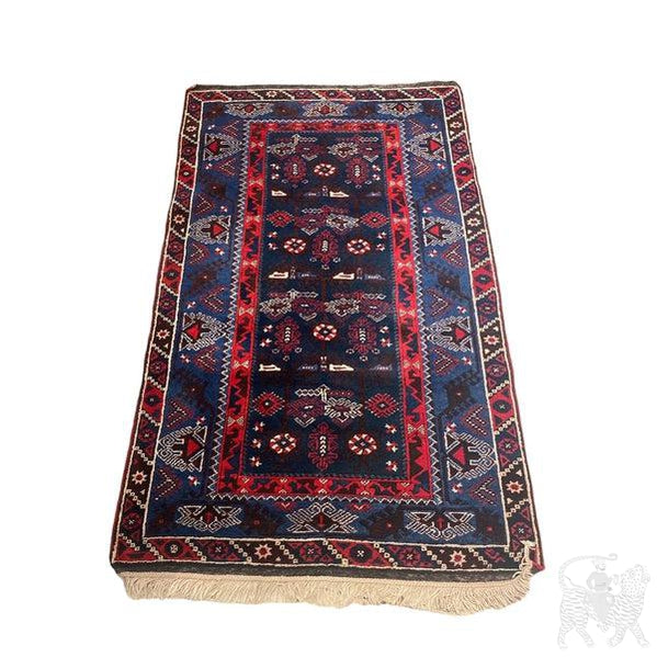 Hand knotted Kazak Rug